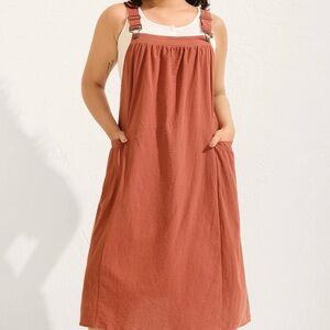 BloomChic Rust Sleeveless Midi Dress with Pockets